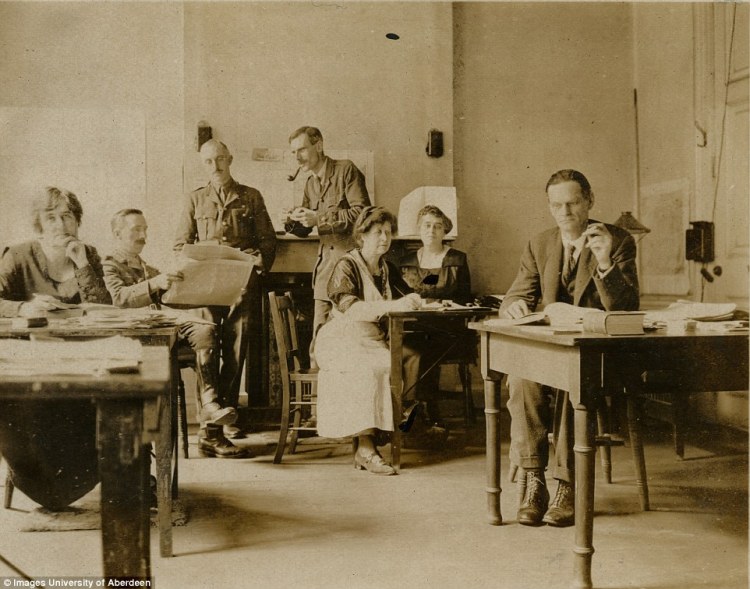 The WW1 code-breakers at work in Room 40.  Photo copyright Aberdeen University